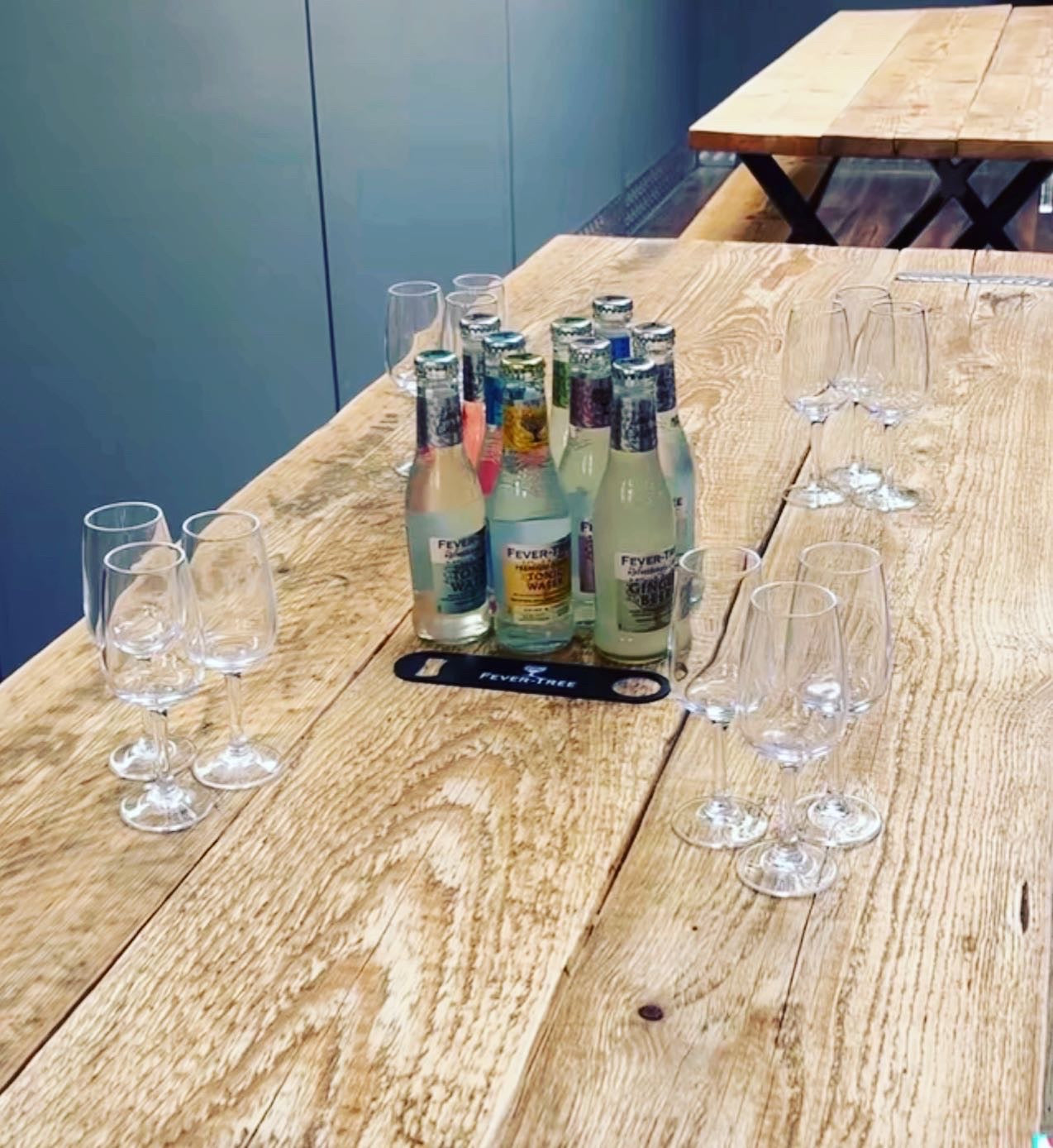 BLEND YOUR OWN GIN SESSION